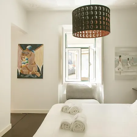 Apartman Bright And Cosy With Terrace, Graca District