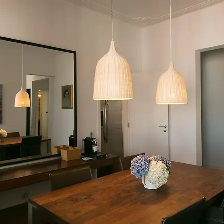 Bright And Cosy With Terrace, Graca District Apartment Lissabon